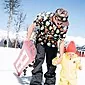 Instructions for parents: how to put your child on a snowboard?