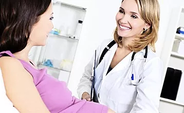 Kuinka valita peräpuikot peräpukamille raskaana oleville naisille: varojen tarkistus