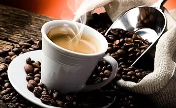 قهوه با هل: طعم غیرمعمول نوشیدنی آشنا