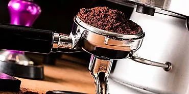 Kafijas pagatavošana kafijas automātos: geizers, pilinātājs