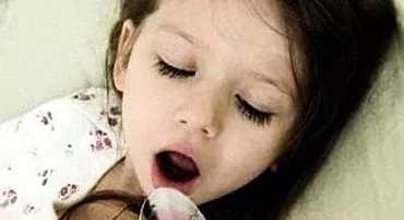 Apa penyebab batuk pada anak di malam hari?