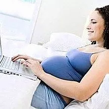 بارداری مانعی برای کار نیست؟