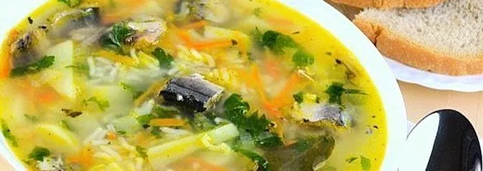 Pirinçli balık çorbası: lezzetli ve sağlıklı bir yemek nasıl hazırlanır?