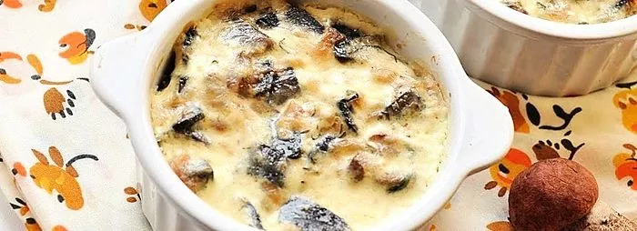 Julienne met kip en champignons: huisgemaakte variaties op een restaurantgerecht