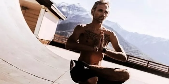 Faszinierendes Yoga: Wie man komplexe und schöne Asanas beherrscht