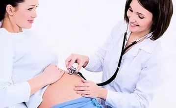 Hoe een loopneus behandelen tijdens de zwangerschap?