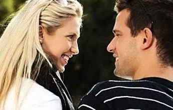 Kā iekarot vīrieti: romantisku attiecību veidošana