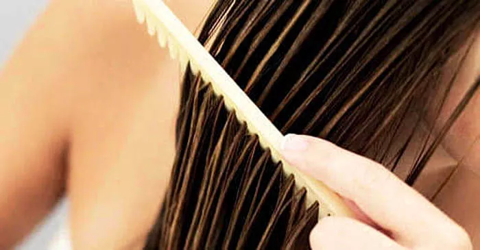 Apakah mungkin menyisir rambut basah: kami menghilangkan mitos