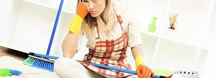 Cara cepat membersihkan apartemen: tips untuk nyonya rumah yang terampil
