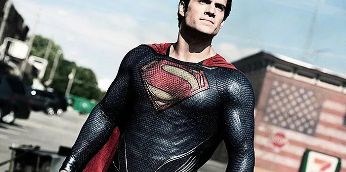 スーパーヒーローからスーパーウォリアーへ：ヘンリー・カビルがウィッチャーの役割をどのように揺るがしたか
