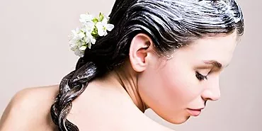 Eliminar les causes i buscar opcions de tractament per a la caiguda del cabell en les dones