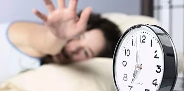 Mit jelez a krónikus álmosság és gyengeség?