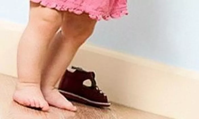 Kako liječiti ravna stopala kod djece?