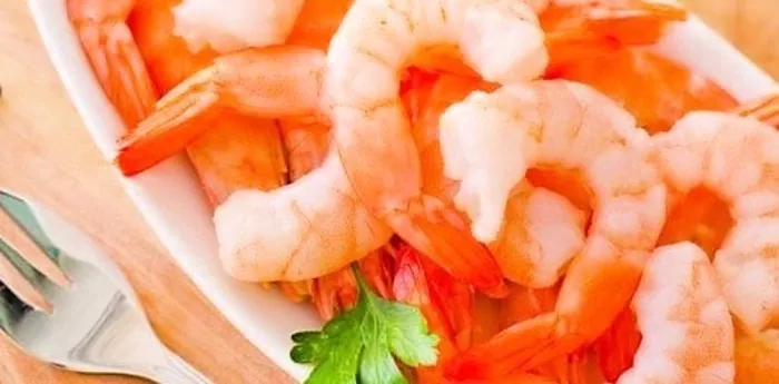 Varené mrazené krevety: ako variť morské plody doma