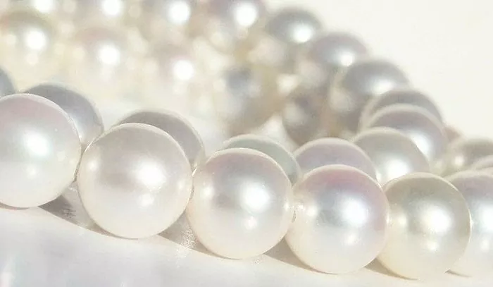 À propos des perles sans magie
