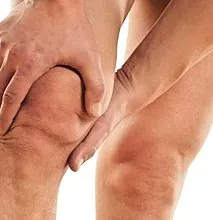 Vzroki in zdravljenje bolečine v kolenu
