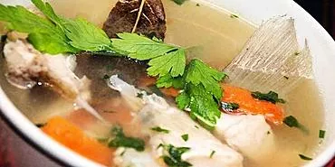 Cara memasak sup ikan merah: resep langkah demi langkah