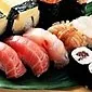 Turunkan berat badan dengan mencicipi camilan Jepang: sushi untuk menurunkan berat badan