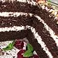 Kefīra kūka: kā pagatavot garšīgus un maigus konditorejas izstrādājumus