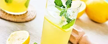 نحوه نوشیدن آب لیمو برای کاهش وزن