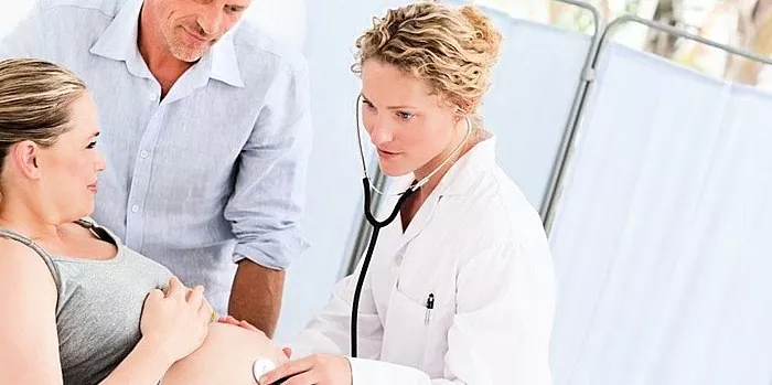 Hvordan ta en blodprøve for graviditet i de tidlige stadiene?