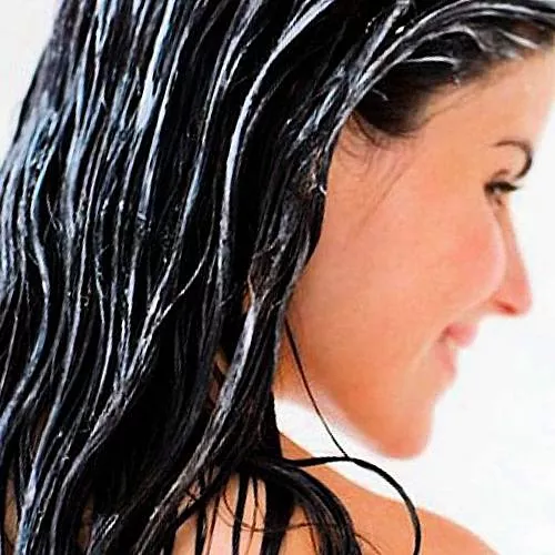 مراقبت از موهای خشک: فرهای زیبا و بدون مشکل