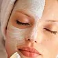 Untuk membuat kulit Anda bersinar: menyiapkan penyegar wajah di rumah