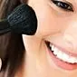 Ilmava meikki värittömällä jauheella: arvostelu, suositukset, ohjeet