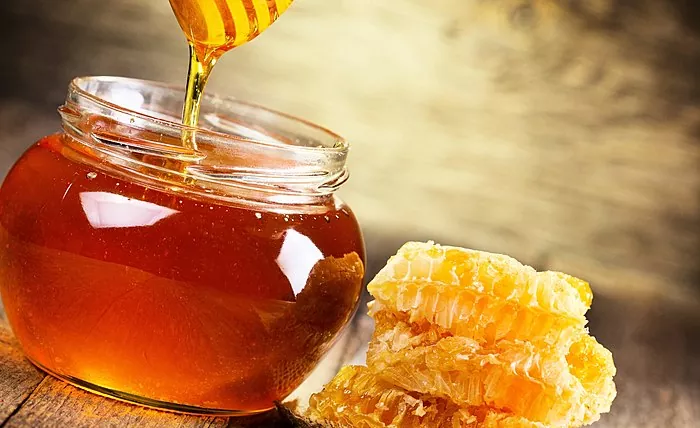 Ovatko hunaja ja imetys yhteensopivia?