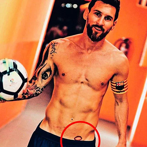 Co znamenají Messiho tetování? Každý demontujeme