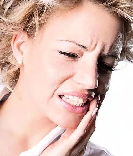 Pourquoi se produit une inflammation du nerf facial (névrite, névralgie) et comment la traiter?