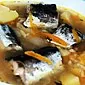 Ako pripraviť rybie polievku z lososa z konzervy, aby bola chutná a výživná