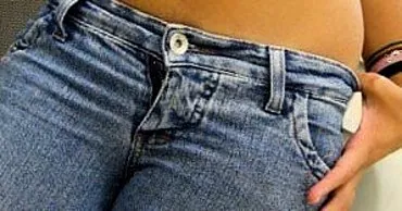 מכנסי ג'ינס מבהירים: סודות השליטה