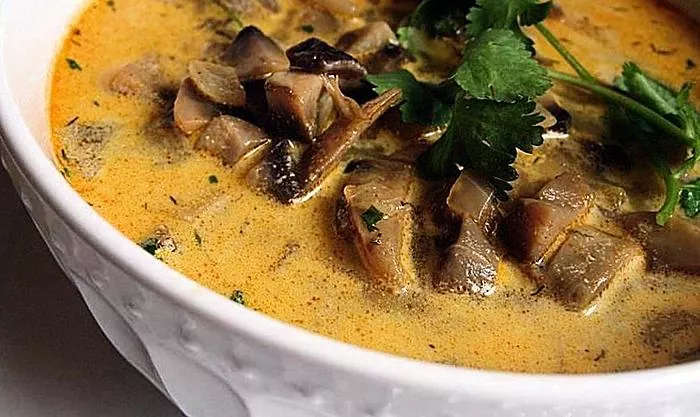 Hur man lagar frusen svamp soppa?