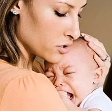 گریه نوزاد تازه متولد شده: آنچه کودک می خواهد بگوید