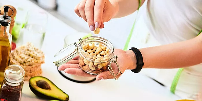 Mis juhtub teie kehaga, kui sööte iga päev pähkleid