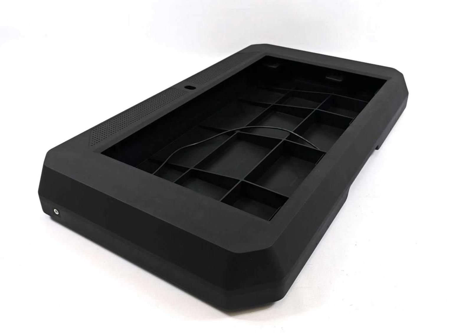 brisk plastic housing cnc milled cnc gefreesde behuizing zwart abs bak binnenzijde perspectief.jpeg