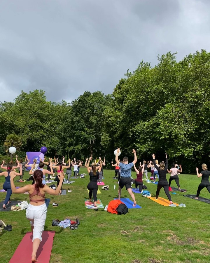 Yoga | Live this morning in Merrion Square Park, in partnership with @yogahub 🧘🏼‍♀️☺️ 

Thank you...