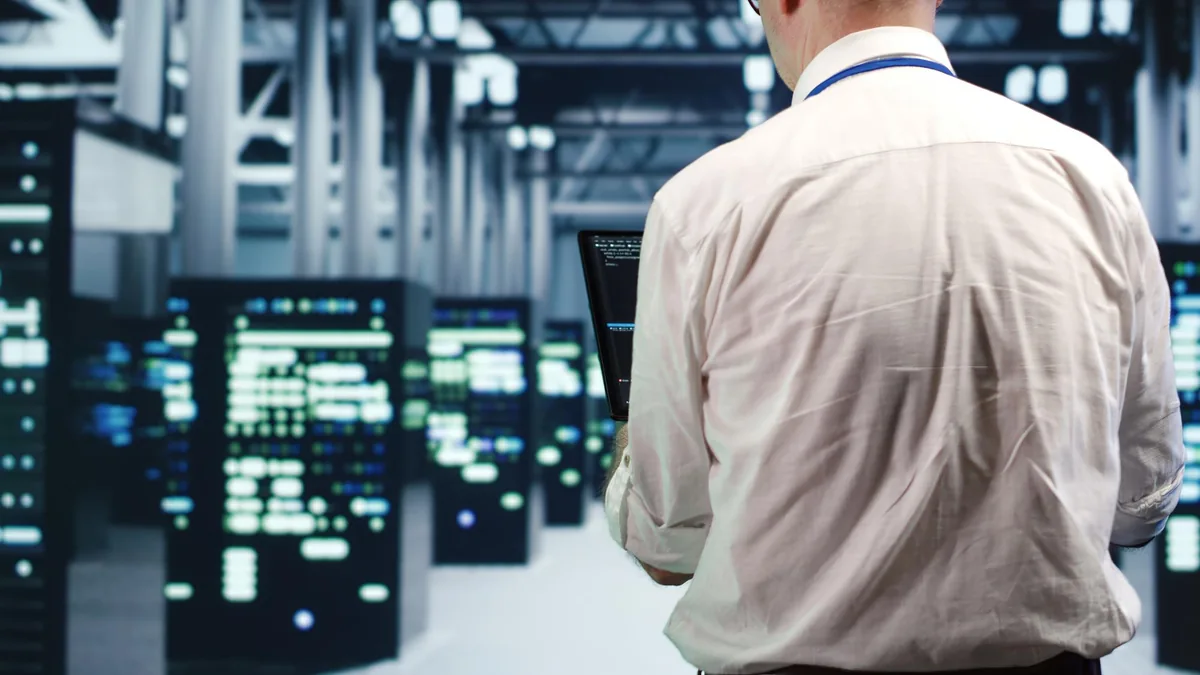 Investasi dalam jasa maintenance server Jakarta yang andal adalah langkah cerdas untuk melindungi aset digital perusahaan Anda