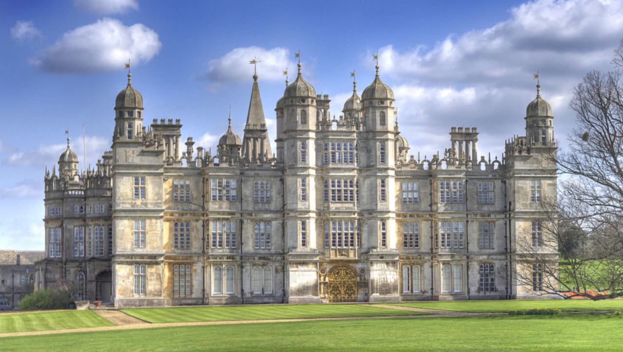 

                                        Burghley House offers grand Elizabethan architecture, beautiful gardens and the world‑famous Burghley Horse Trials in a stunning parkland setting.