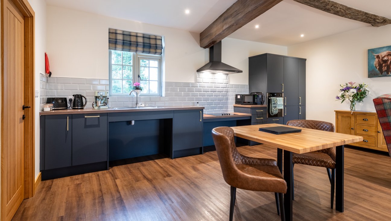 

                                        The kitchen is equipped for cooks with everything from a garlic press to a cooling rack.
