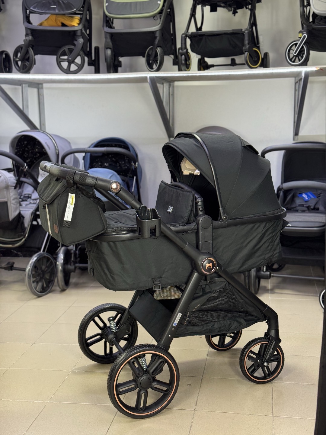 Коляска трансформер 2/1