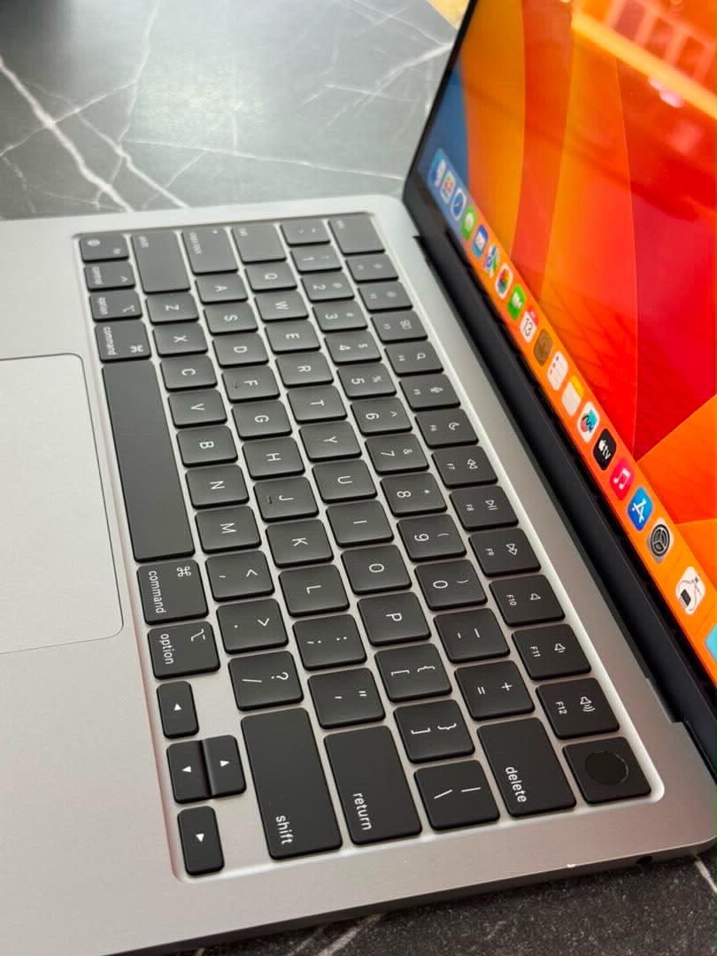 MACBOOK AIR M2 8/256 100% состояние нового - изображение 9