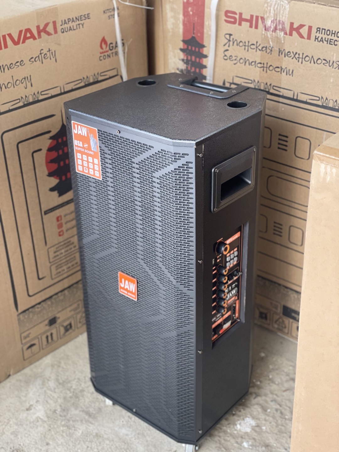 Калонка Jaw SH8