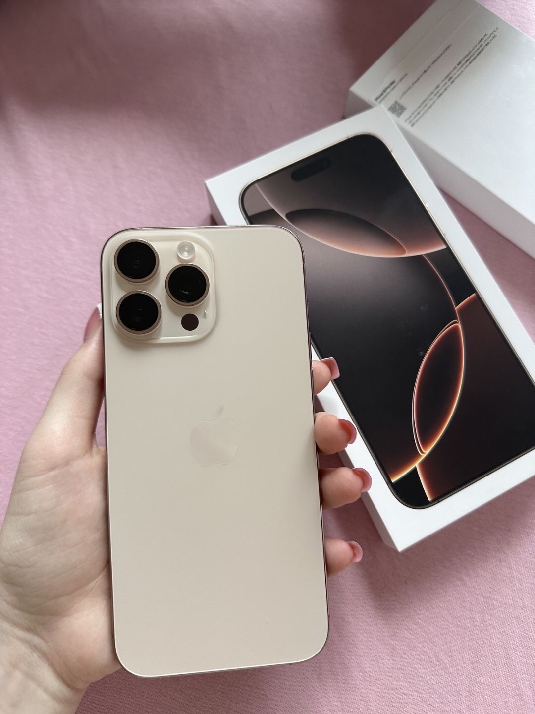 IPhone 16 Pro 128GB + полный комплект аксессуаров - изображение 3