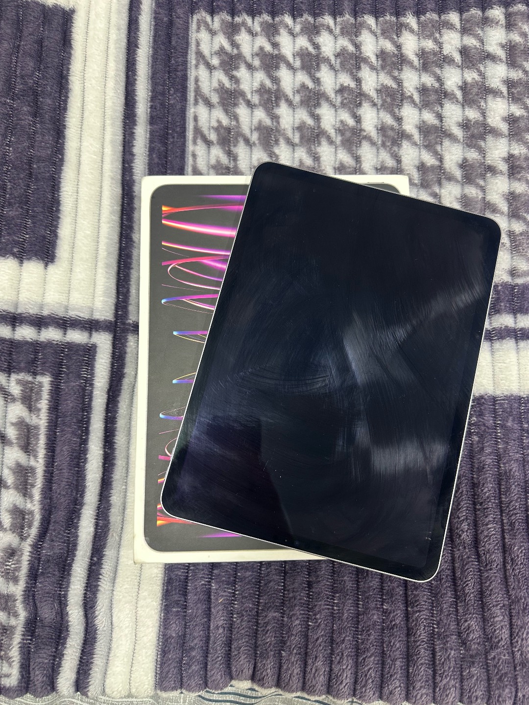 Продаю IPad