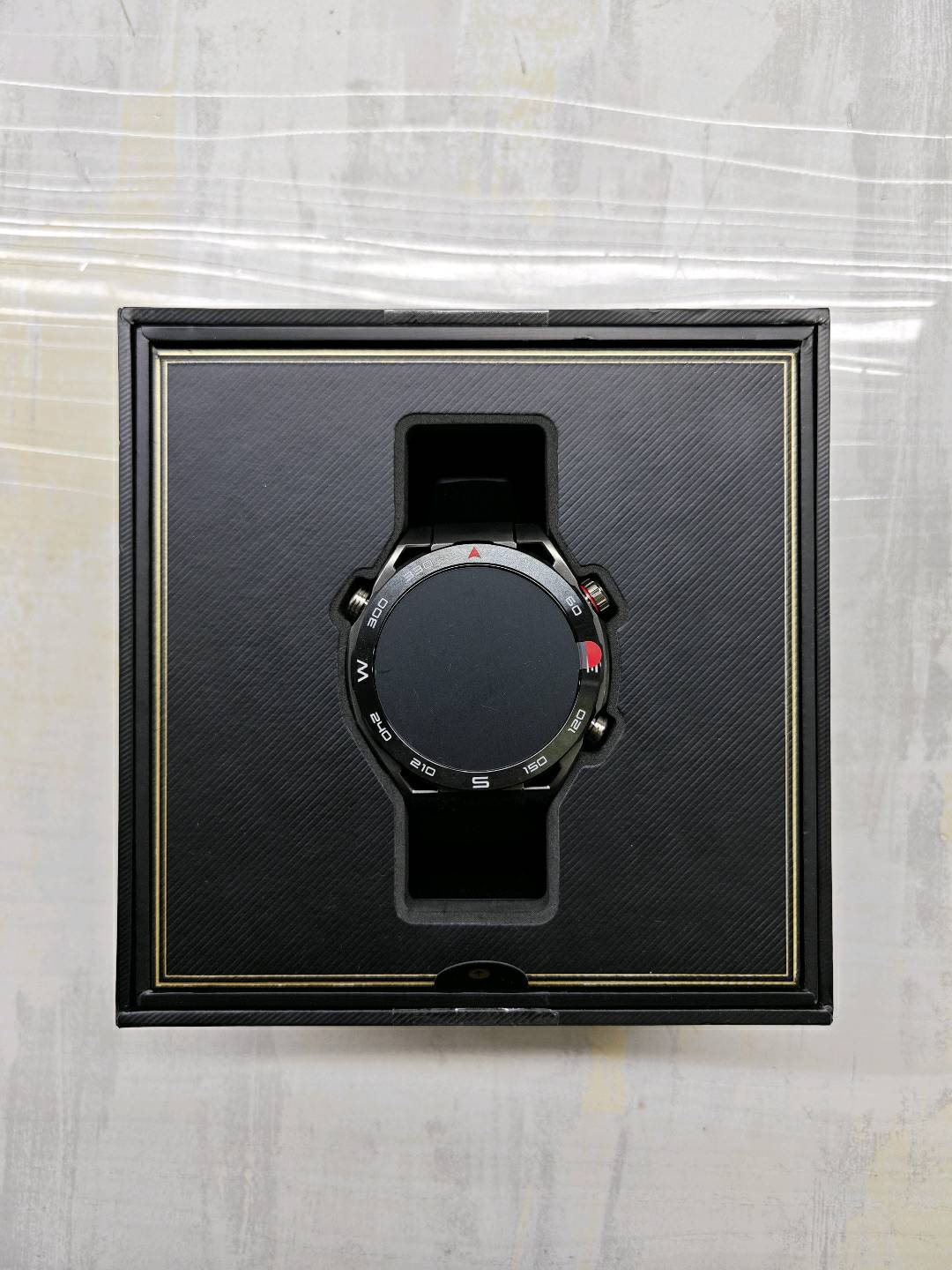 Смарт часы Huawei Watch Ultimate