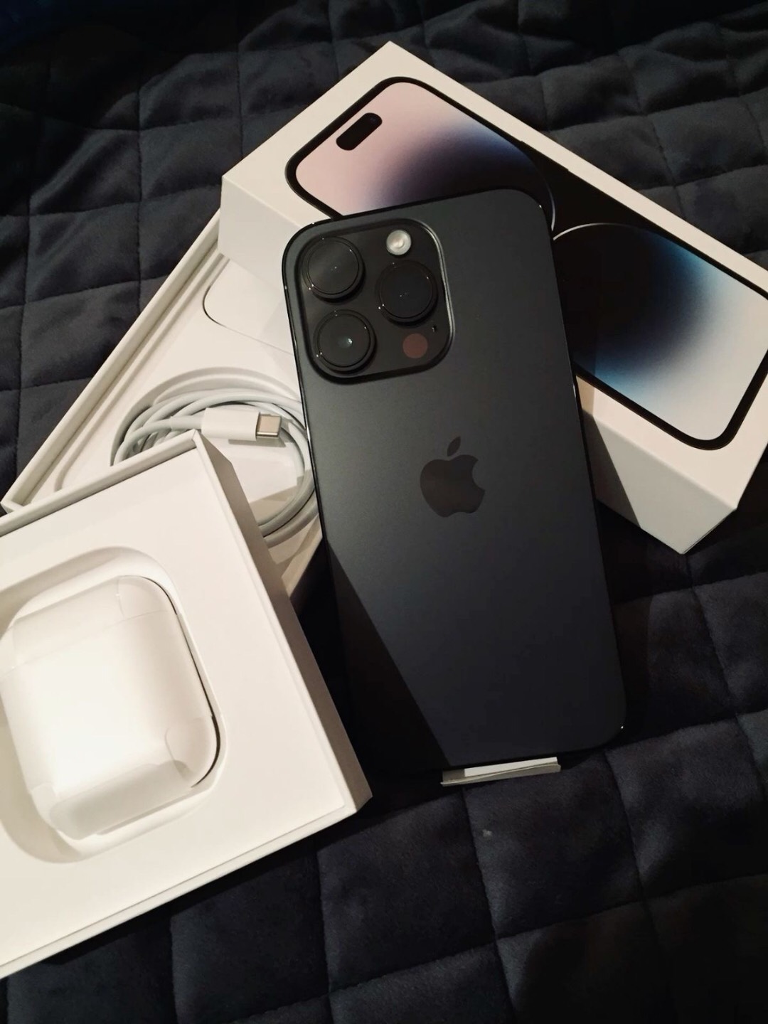 IPhone 14 Pro 256GB + полный комплект аксессуаров - изображение 2