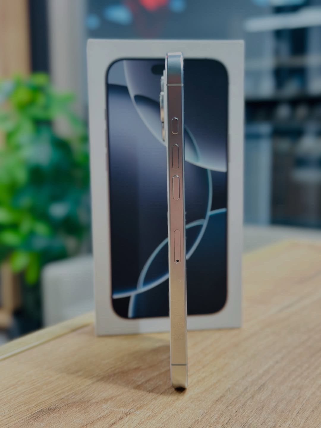 IPhone 16 Pro Max 512GB White titanium - изображение 5