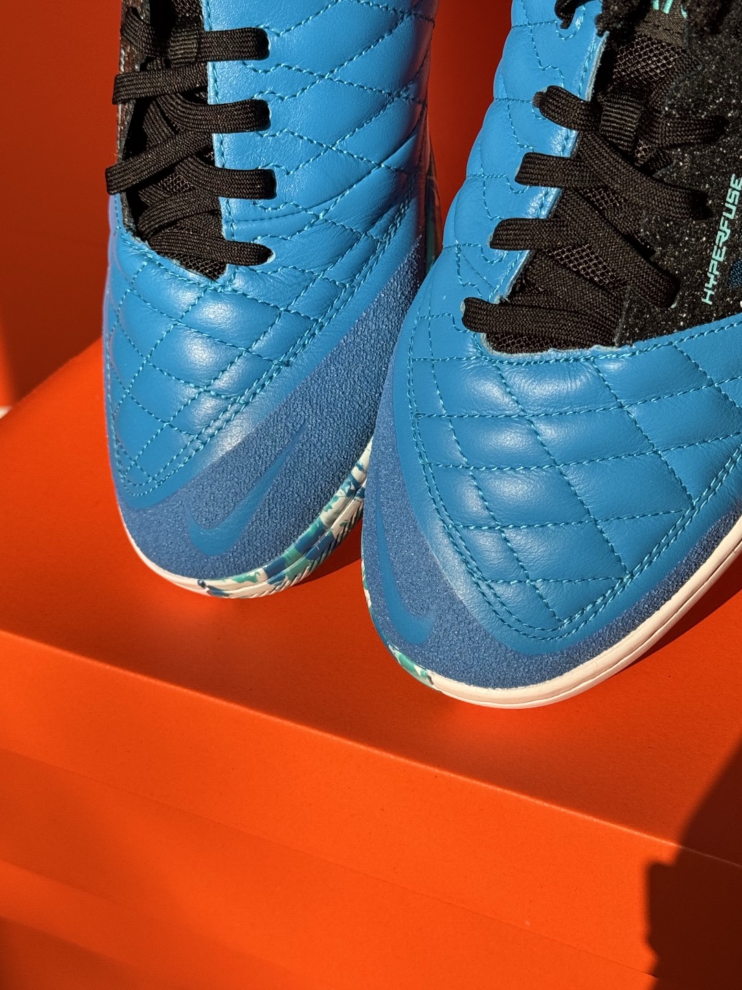 Кроссовки - изображение 4